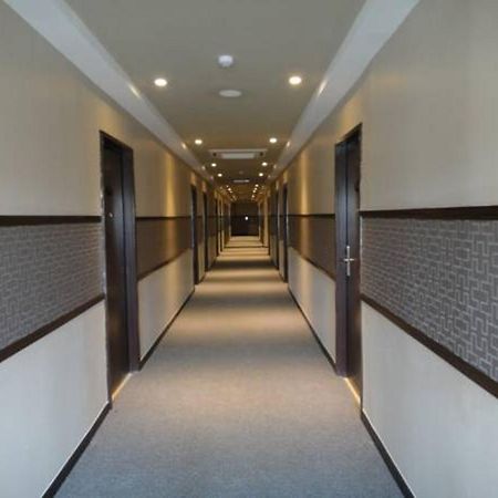 Galaxy Hotel Simpang Ampat  Bagian luar foto