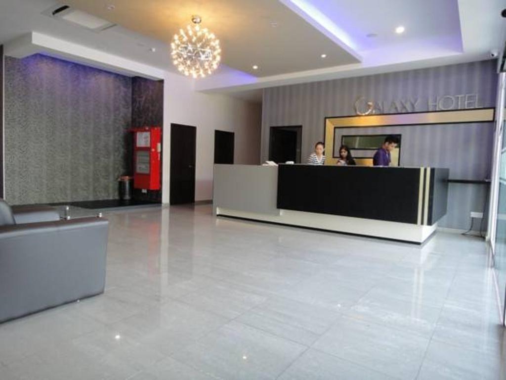Galaxy Hotel Simpang Ampat  Bagian luar foto
