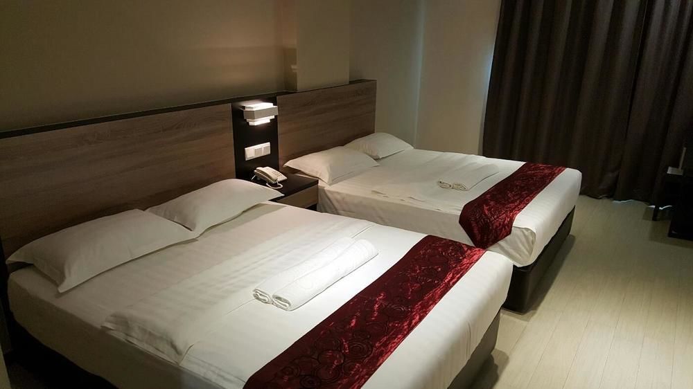 Galaxy Hotel Simpang Ampat  Bagian luar foto