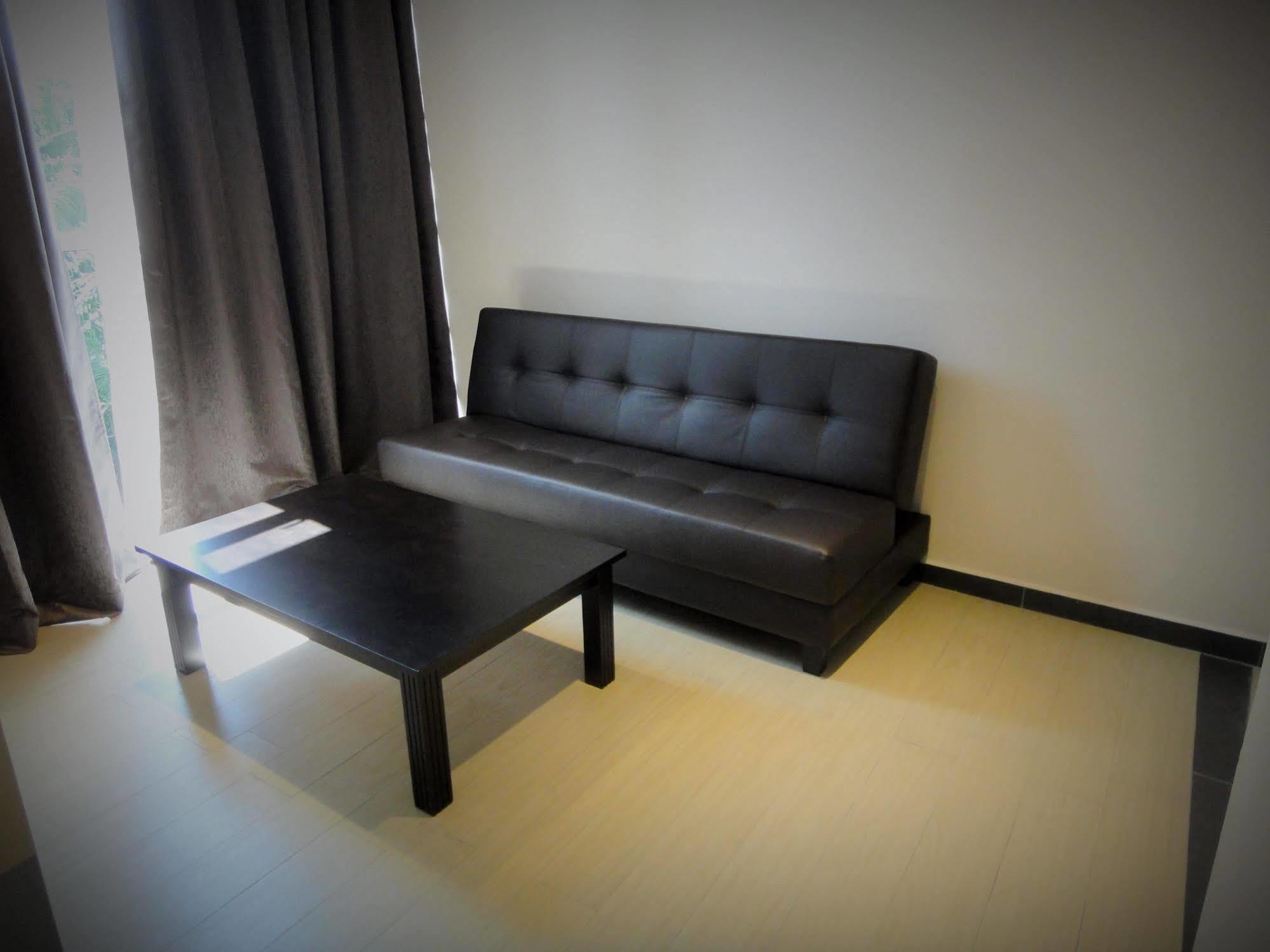 Galaxy Hotel Simpang Ampat  Bagian luar foto