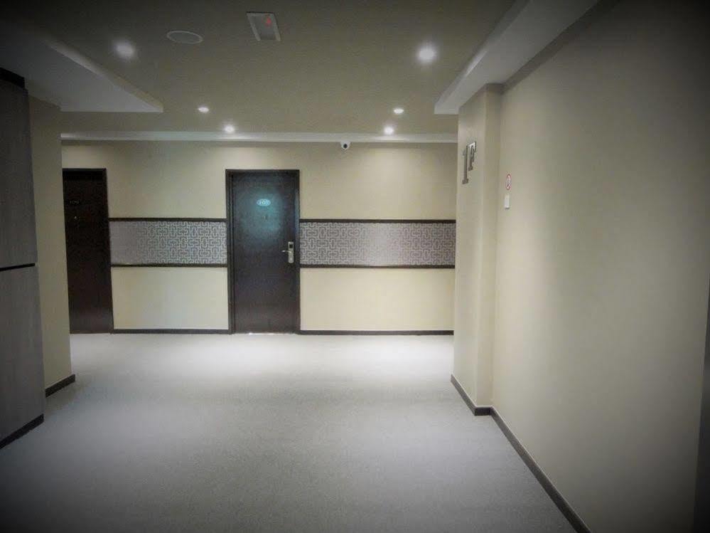 Galaxy Hotel Simpang Ampat  Bagian luar foto